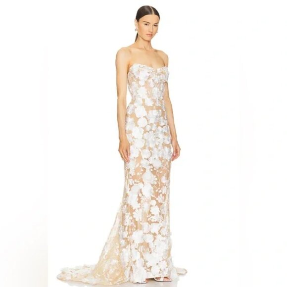 Bronx and Banco Jasmine Bridal Gown - Picture 2 of 10